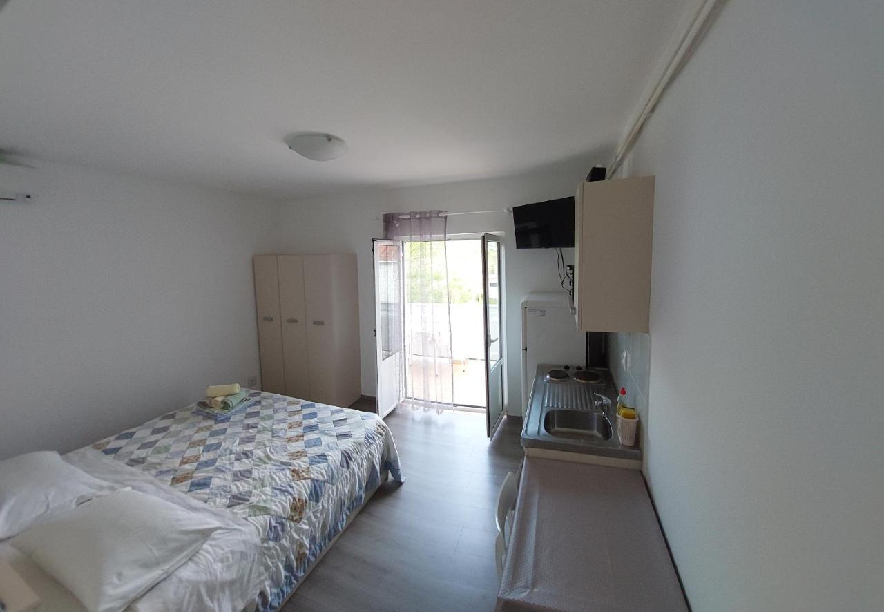 Ferienwohnung Gvacic House Supetarska Draga Exterior foto